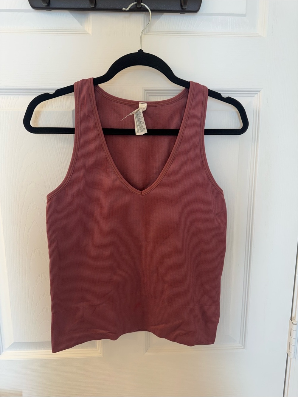 Athleta Women's V-Neck Ribbed Tank Top - Mauve